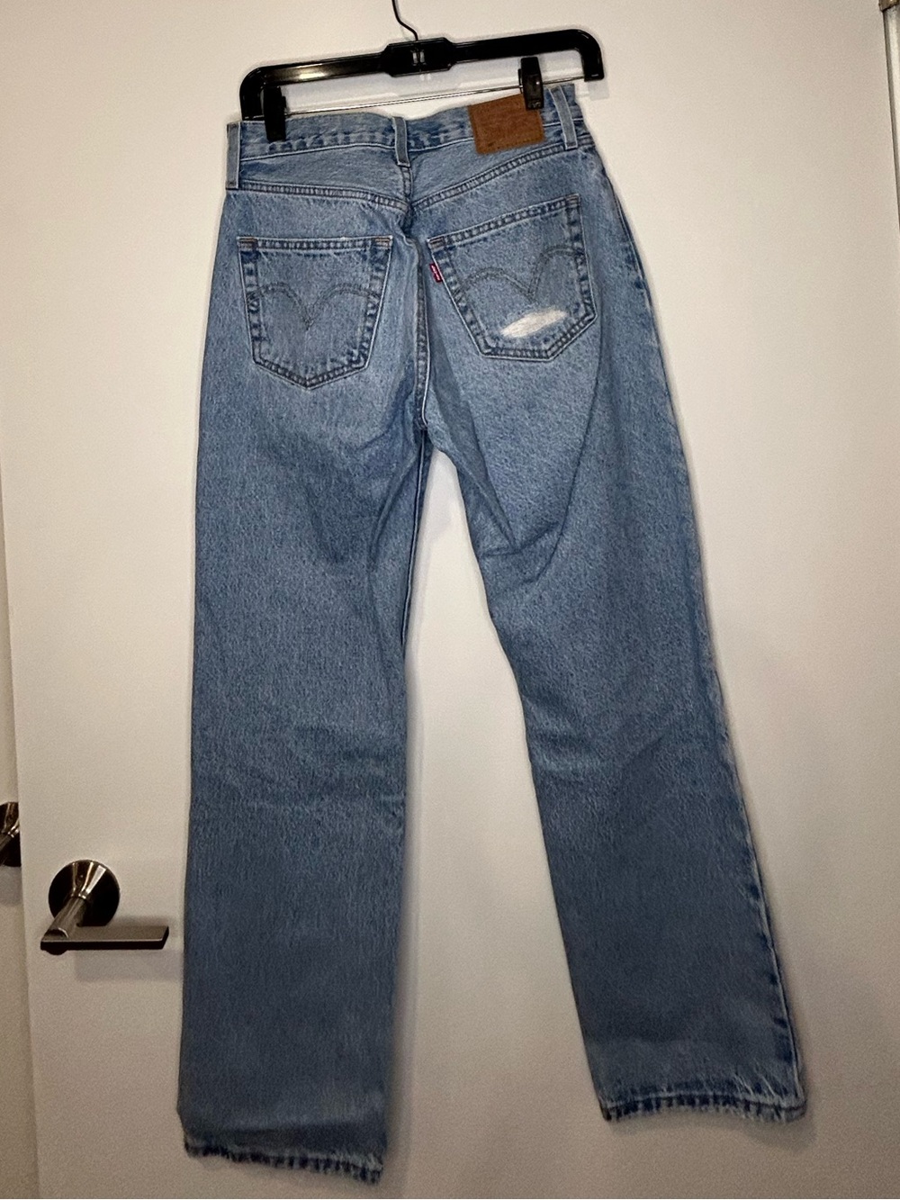 Levi's 501 Original Ripped Distressed Jeans Size W25 L30 - Picture 2 of 6